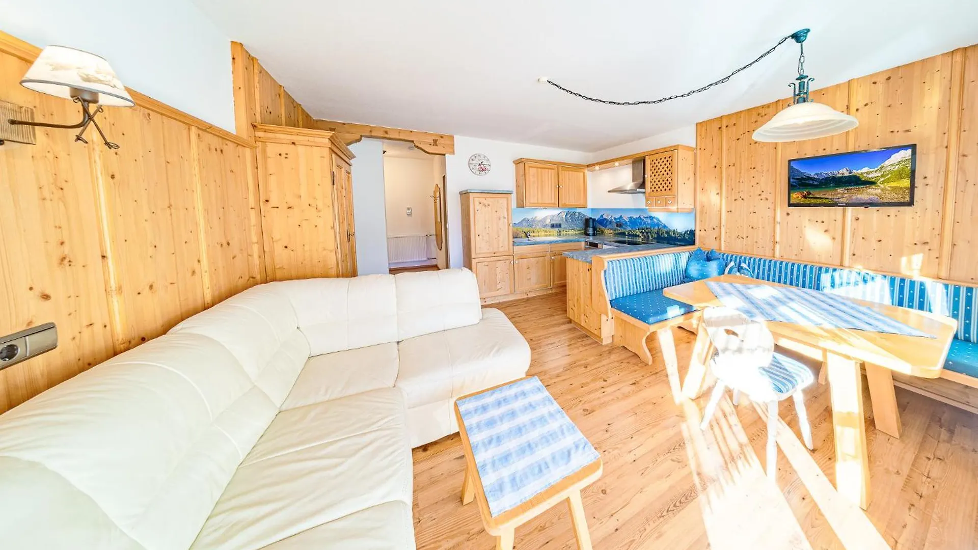 Apartamento Gaestehaus Oberland Wallgau